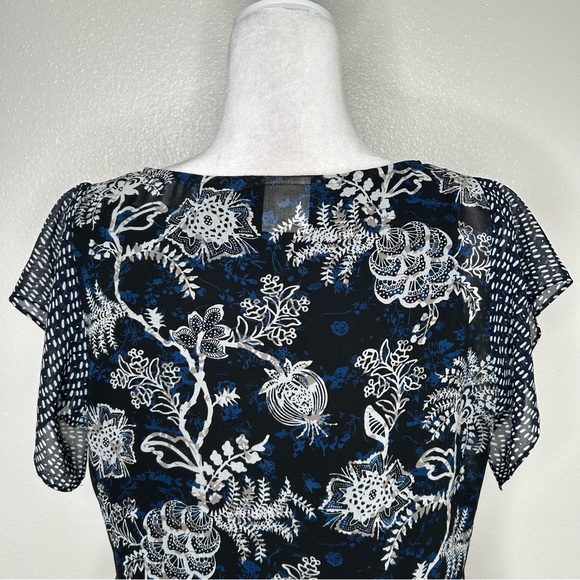 Cabi Blue & Black Hybrid Floral Chiffon Tiered Top Flutter Sleeve Style 5355 M - Picture 6 of 9